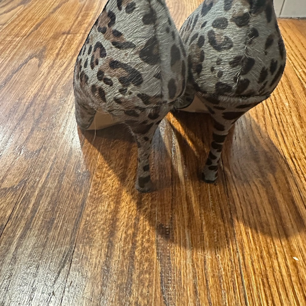 Vince Camuto Brown and Black Heels - Picture 3 of 5